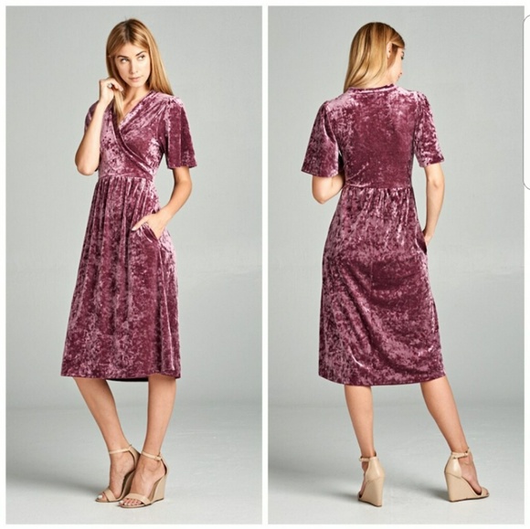Tea n Rose Dresses & Skirts - Beautiful Pink Knit Velour Dress